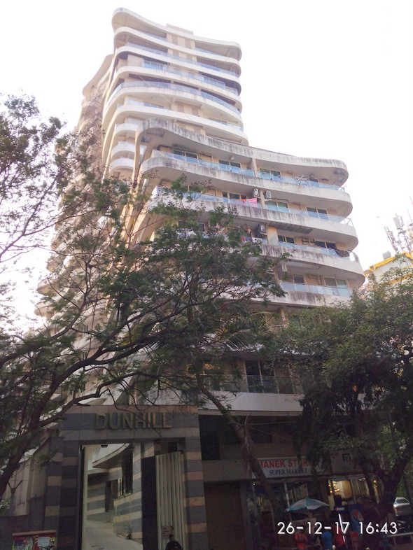 Main - Dunhill, Khar West